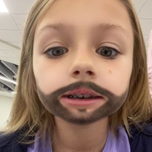 Meet your Posher, Avery